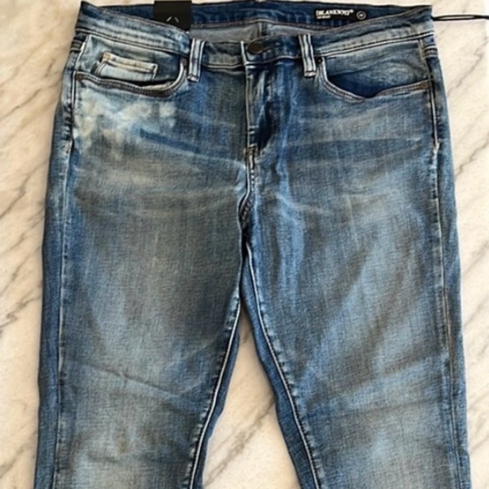 BLANK NYC THE READE JEANS